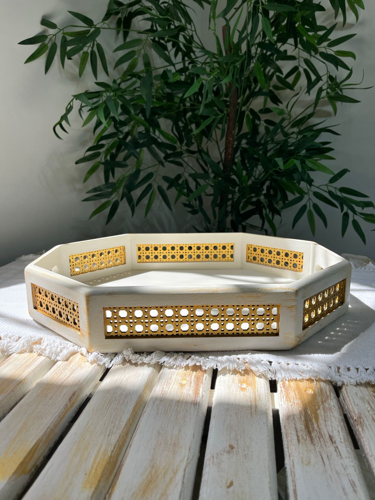 Off-white Hexagon Tray